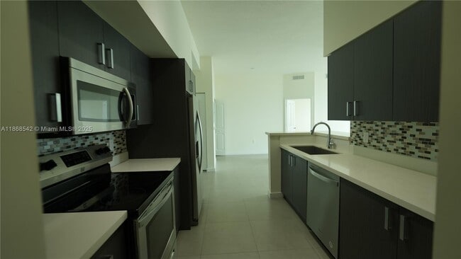 Photo - 729 NW 2nd St Apartamento Unidad 708