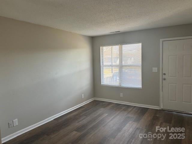 Photo - 308 Hoskins Mill Ln