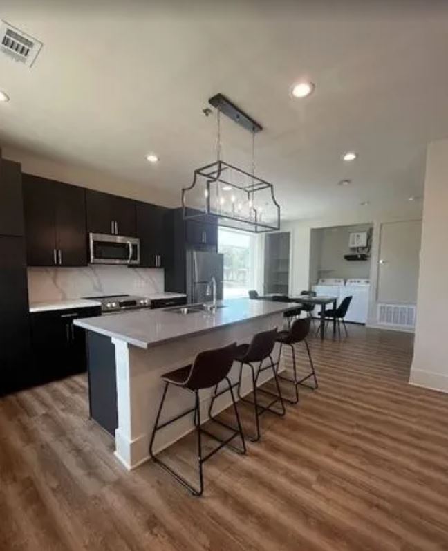 Photo - 213 Holleman Dr E