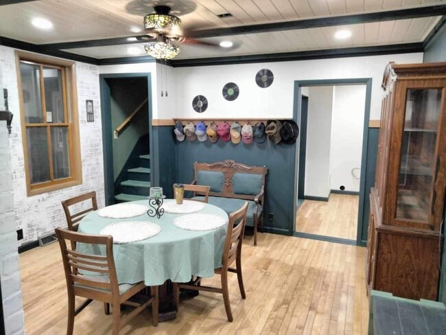 Photo - 1222 9th St S