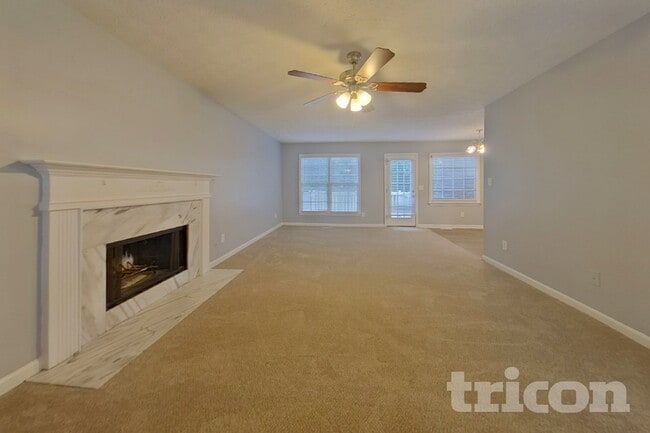 Photo - 313 Willow Bend Dr