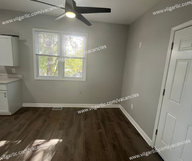 Photo - 4117 Euclid Ave Unit 2R (Apt A Rear)
