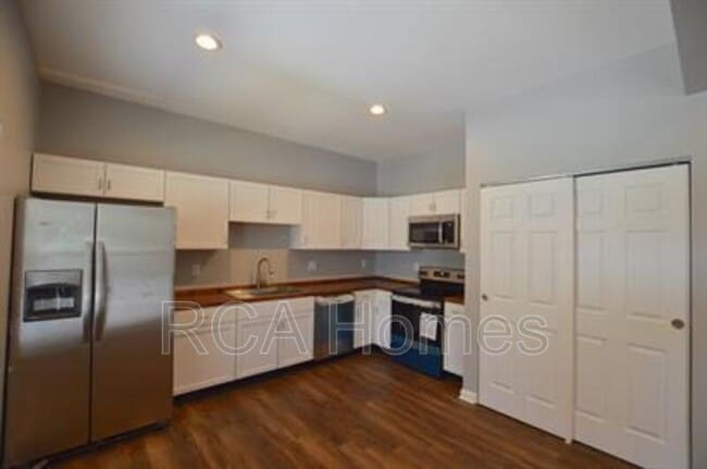 Building Photo - 118 N State Ave Unit A Rental