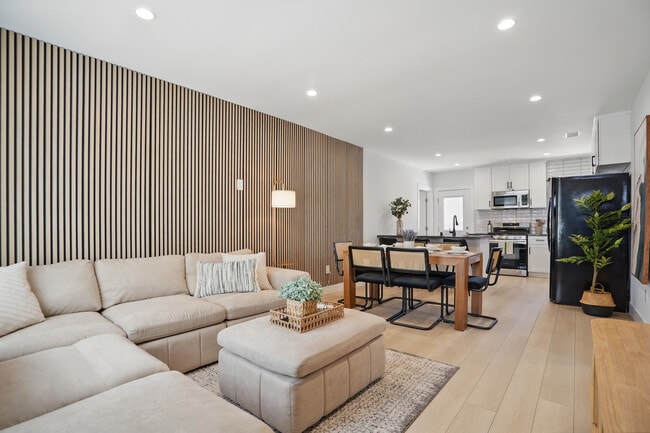 Photo - 6702 Saint Clair Ave Unit Main House