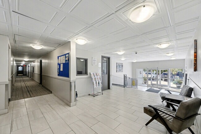 Photo - River Ridge Tower Apartments