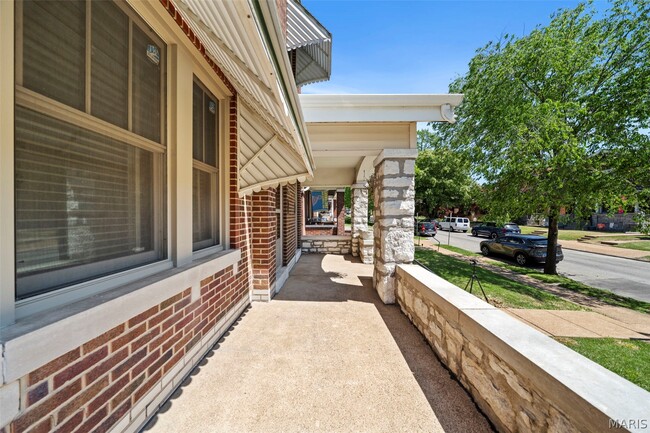 Photo - 5515 Milentz Ave
