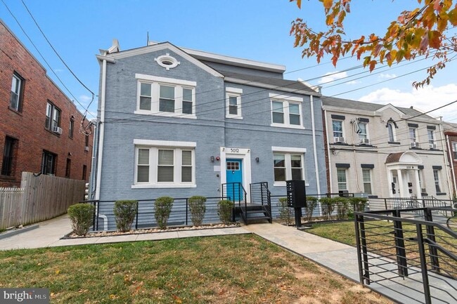 Photo - 5012 2nd St NW Unidad 2