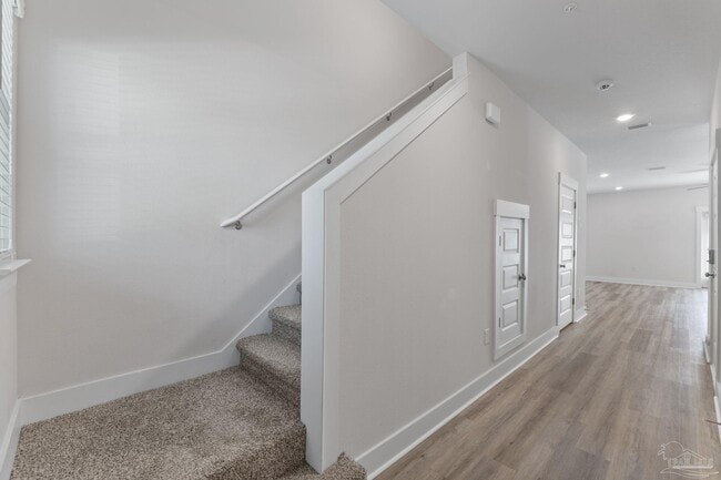 Photo - 9483 Nature Crk Cir