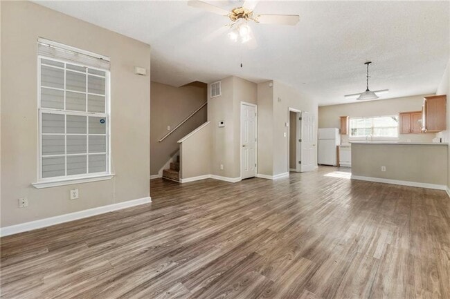 Photo - 6750 Sunset Hills Blvd