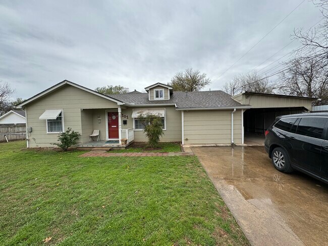 Photo - 101 S 8th Ave House
