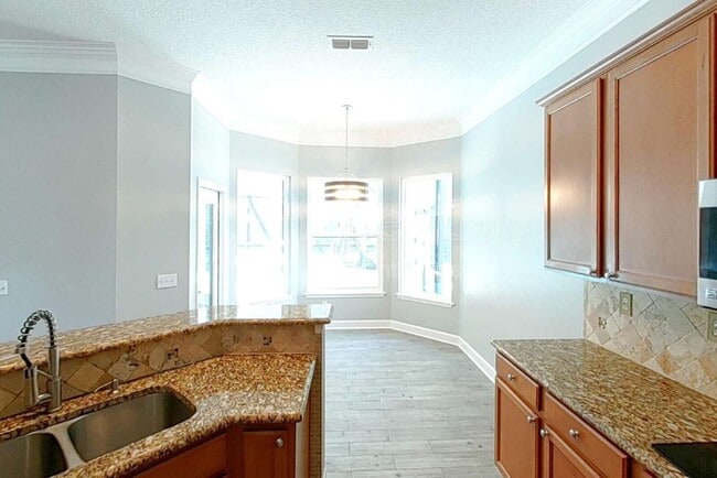 Photo - 1866 Sentry Oak Ct
