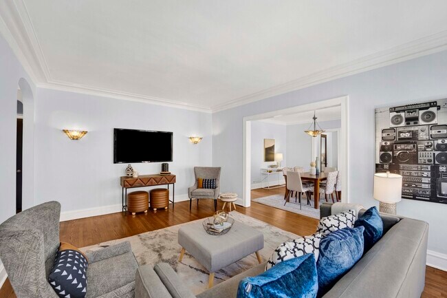 Photo - 826 Michigan Ave Unit 2B