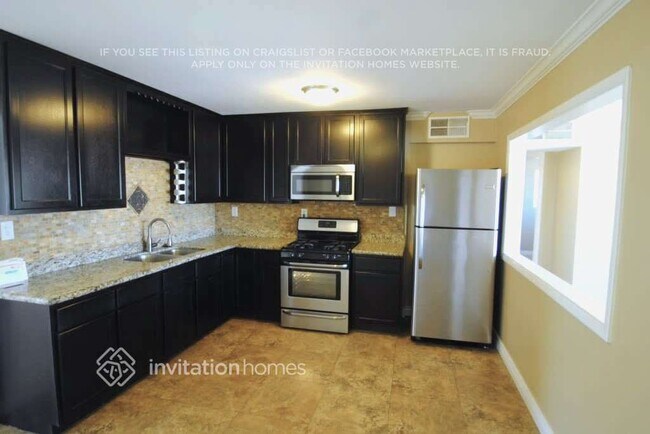 Photo - 3231 E Granada Rd