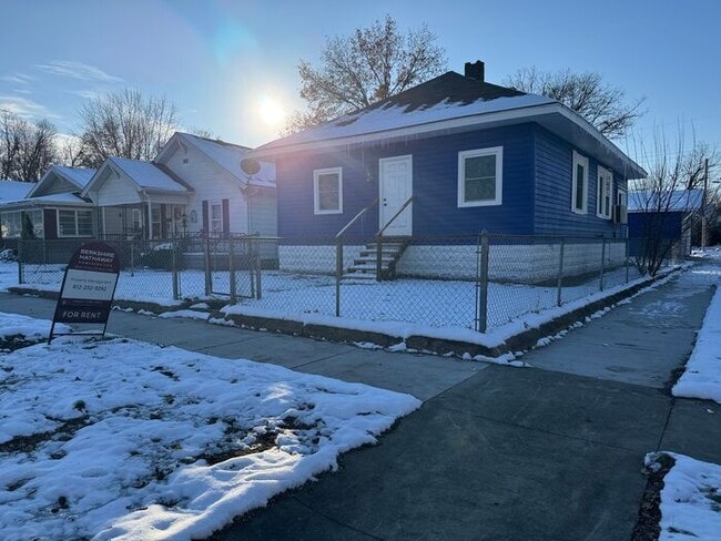 Photo - Newly Remolded 2 Bedroom Home on the Southside w/2 Car Detached Garage!