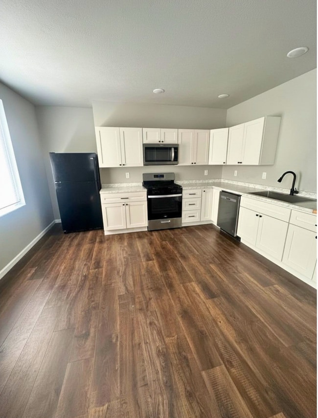 Photo - 102 Hastings Ave Unit 102 HASTINGS AVE.