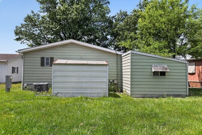 Photo - 2609 Joyce Dr