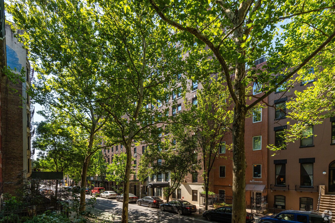 Photo - 226-230 E 12th St