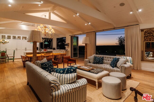 Photo - 5770 Busch Dr