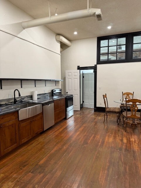 Photo - 405 Sharp St Unit 405 Sharp