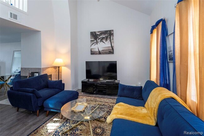 Photo - 2928 Prince Hall Dr