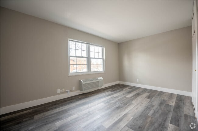Bedroom. 1-Bed, 1-Bath, 650 Square Feet Unit