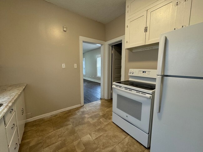 Photo - 1511 S Hydraulic Ave