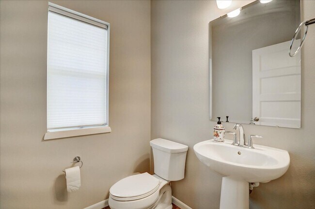 Photo - 601 Tawny Elm Pkwy