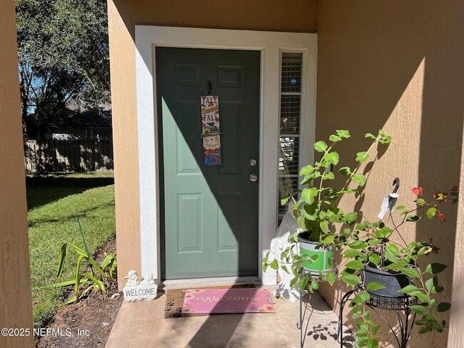 Photo - 385 Scrub Jay Dr