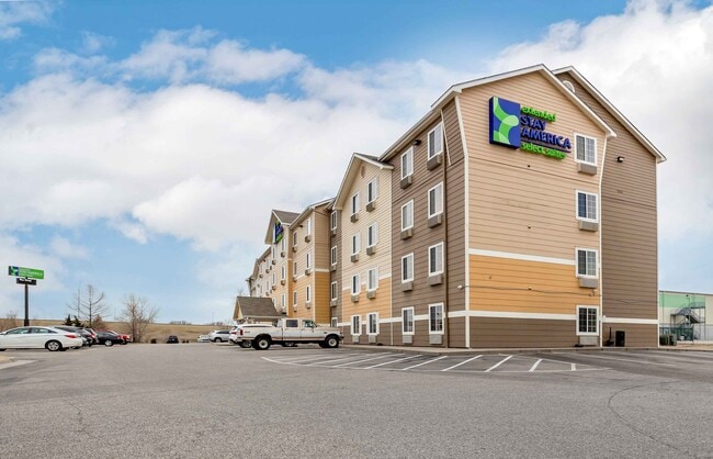 Furnished Studio-Wichita - Airport