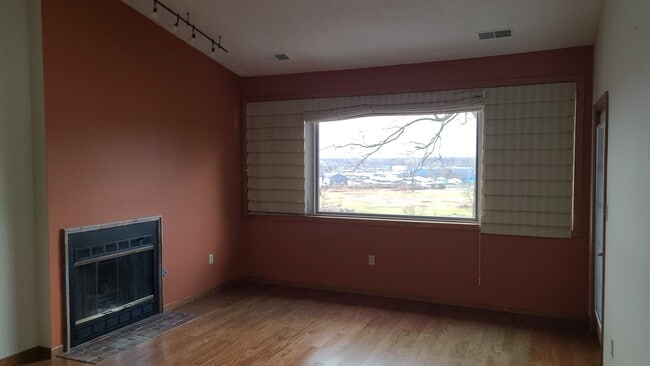 Photo - 205 Wayne St Unit 205 Wayne