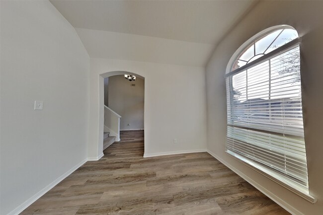 Building Photo - 2222 Princess Snow Cir