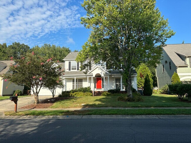 Gorgeous Colonial in Audrey Kell/Ballantyne - Gorgeous Colonial in Audrey Kell/Ballantyne House