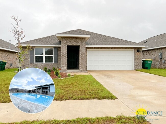 Stunning 4 Bedroom Home in Crestview! - Stunning 4 Bedroom Home in Crestview!