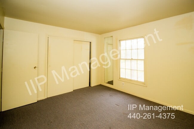 Photo - 11 Trenton Square