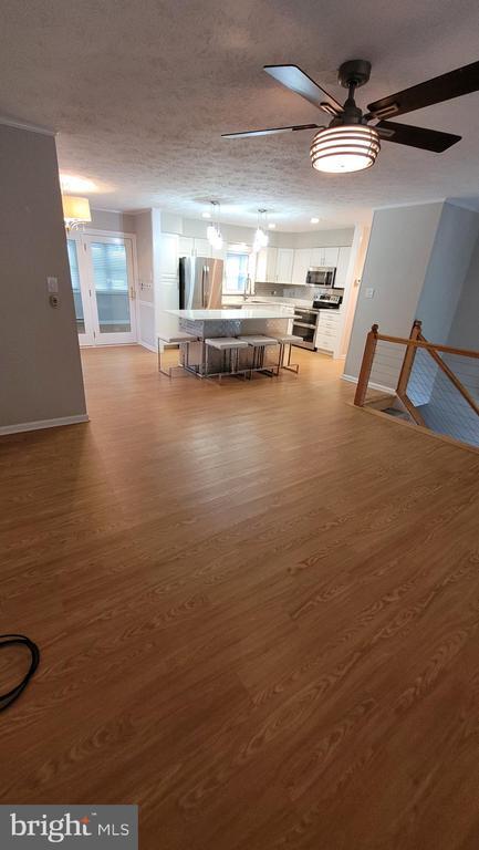 Photo - 557 Bellview Ave