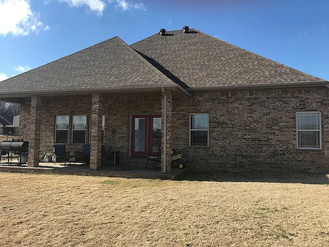 Photo - 1250 Sundowner Ranch Ave