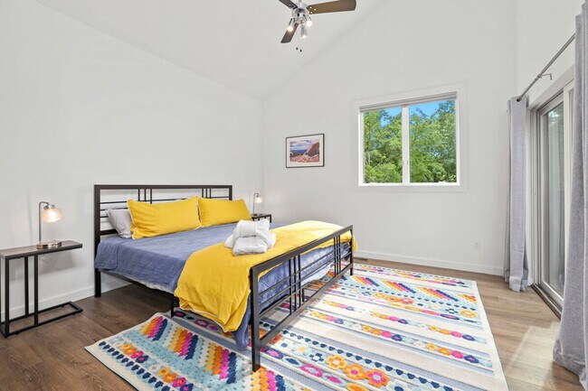 45 Center Rd Unit SI ID1221904P