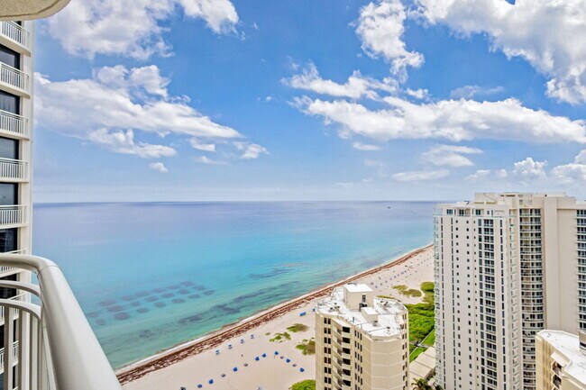 3000 N Ocean Ave