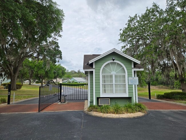 Photo - Beautiful & Spacious 3-Bedroom Home in Gated Community – 2-Car Garage!