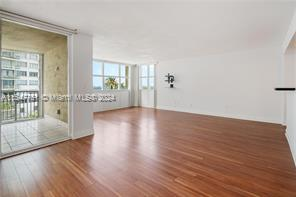 Photo - 1420 Brickell Bay Dr Condominio Unidad 103 A