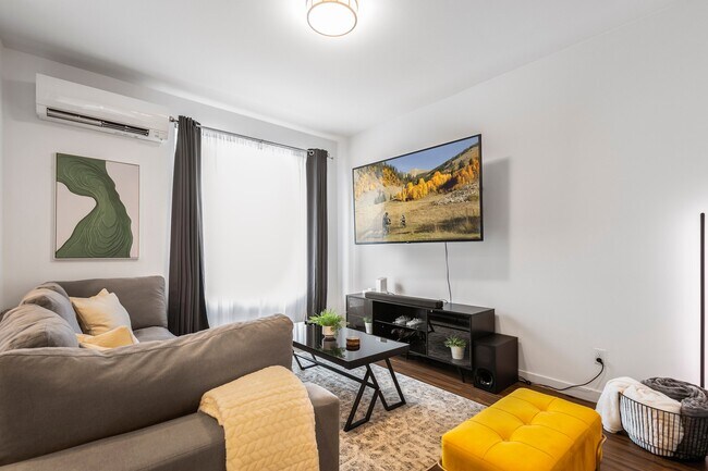 Photo - 1930 NE 7th Ct