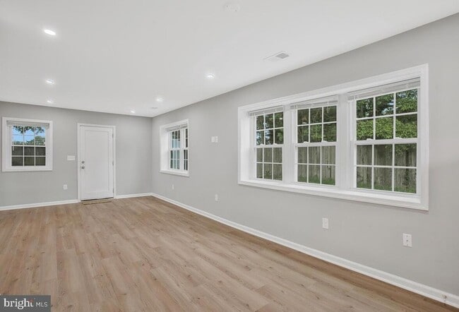 Photo - 7912 Bellefonte Ln