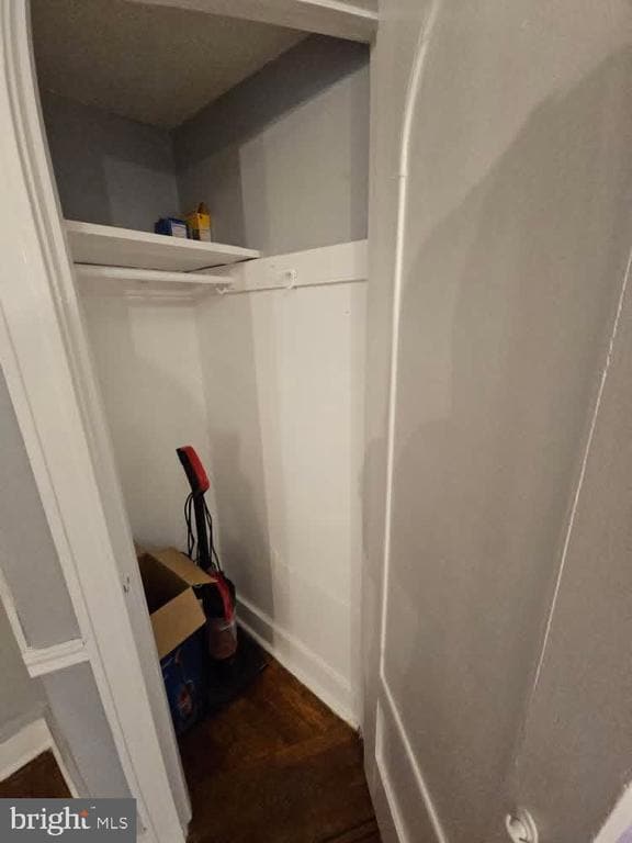 Photo - 5736 Woodcrest Ave