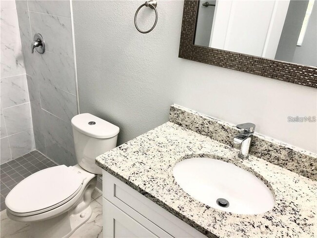 Photo - 717 Camel Ct