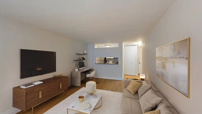 Photo - 32 E 38th St