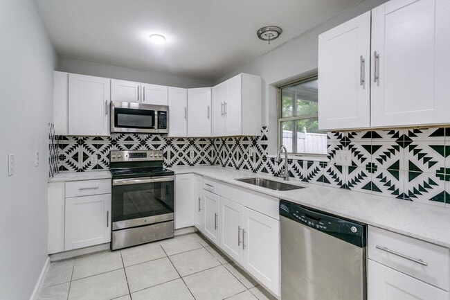 Photo - 5101 Longhorn Trail