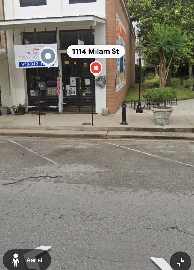 Photo - 1114 Milam St