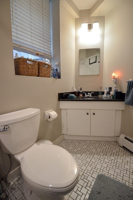 Photo - 22 Sutherland Rd Unit #2