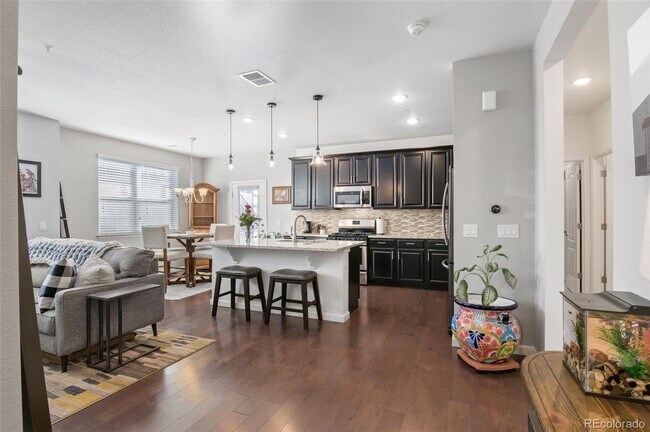 Photo - Like new gorgeous ground level Condo with Detached Garage and open floor plan.