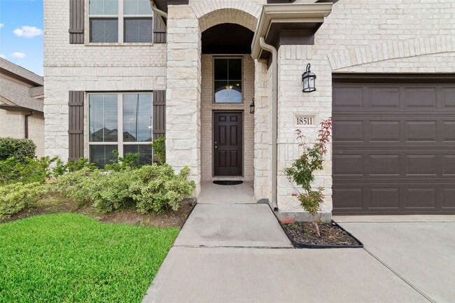 Photo - 18511 Grand Spanish Oak Ct
